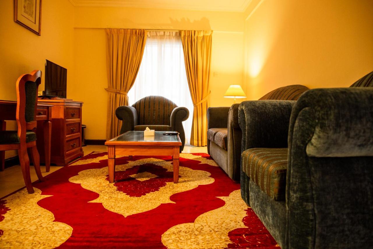 Al Nakheel Hotel Apartments ดูไบ ภายนอก รูปภาพ