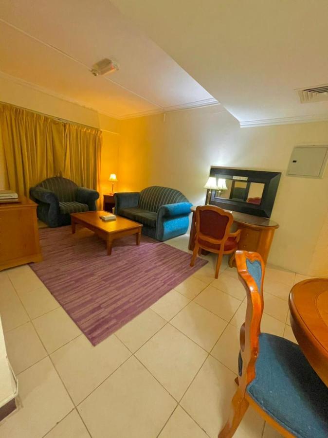 Al Nakheel Hotel Apartments ดูไบ ภายนอก รูปภาพ